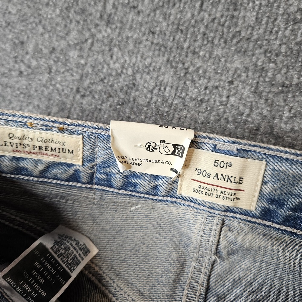 NWT Levi's Women's 501 90s Ankle Jeans Size 23 Antique Light Wash Midrise - Picture 5 of 9